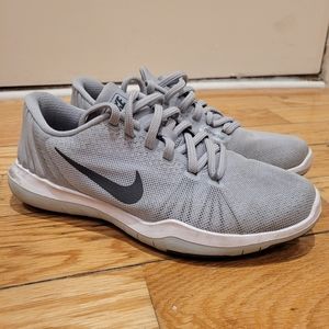 Gray Nike Flex Supreme TR5 trainers size 6